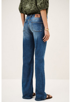 jeans Aommie