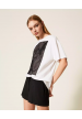 camiseta over con bordado floral