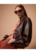 chaqueta efecto piel con cuello camisero