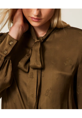 camisa de raso jacquard