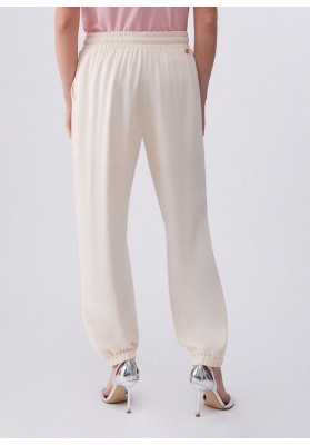 pantalon con cremalleras