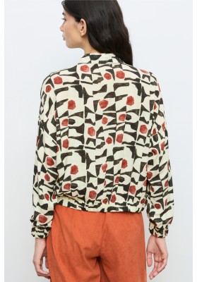 chaqueta estampada crudo