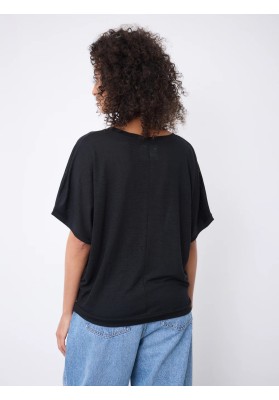 camiseta sophia negra