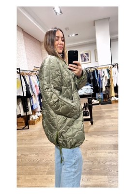 bomber kaki larga  bazar deluxe