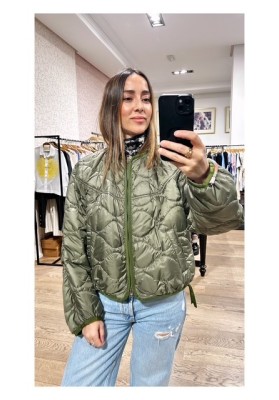 Chaqueta acolchada kaki