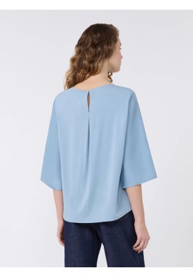 blusa seda azul claro