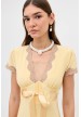vestido seda mantequilla