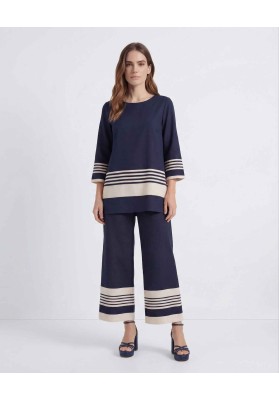 camiseta azul prusia